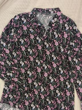 Big Dart Black Floral Button-Up Blouse